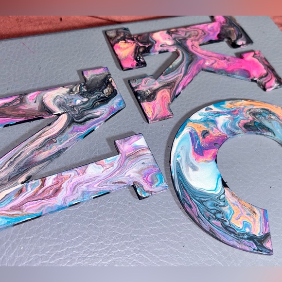 Paint Pour Custom Letters - one of a kind every time - Picture 15 of 16